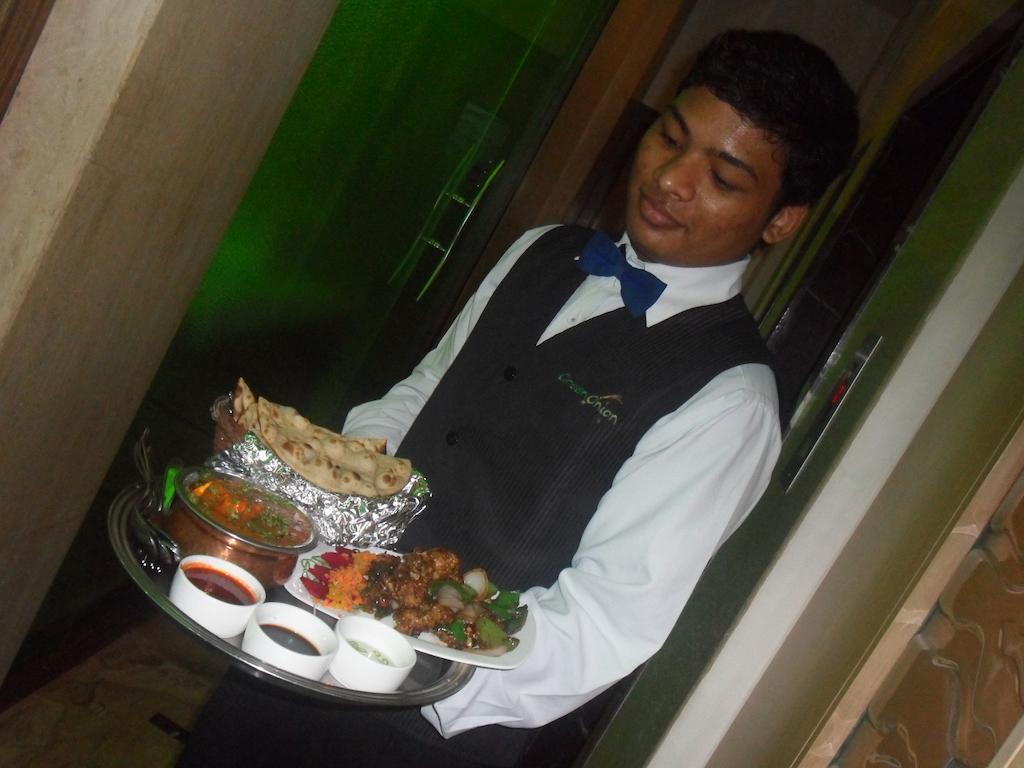 Hotel Sapna Marine Mumbai Dış mekan fotoğraf