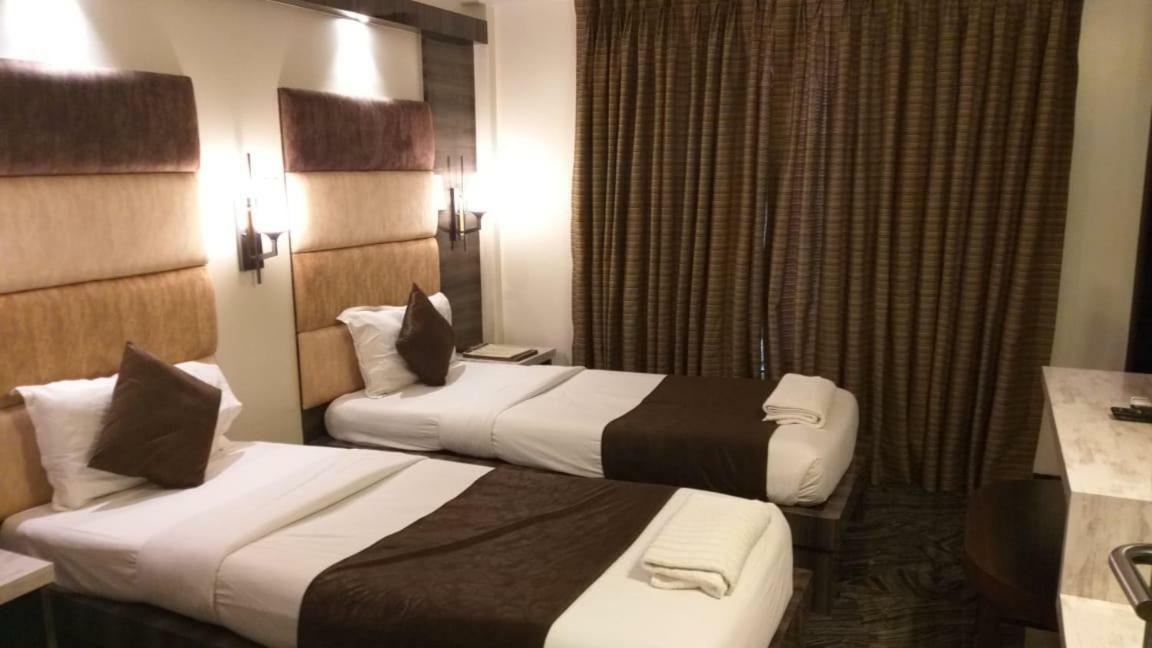 Hotel Sapna Marine Mumbai Dış mekan fotoğraf