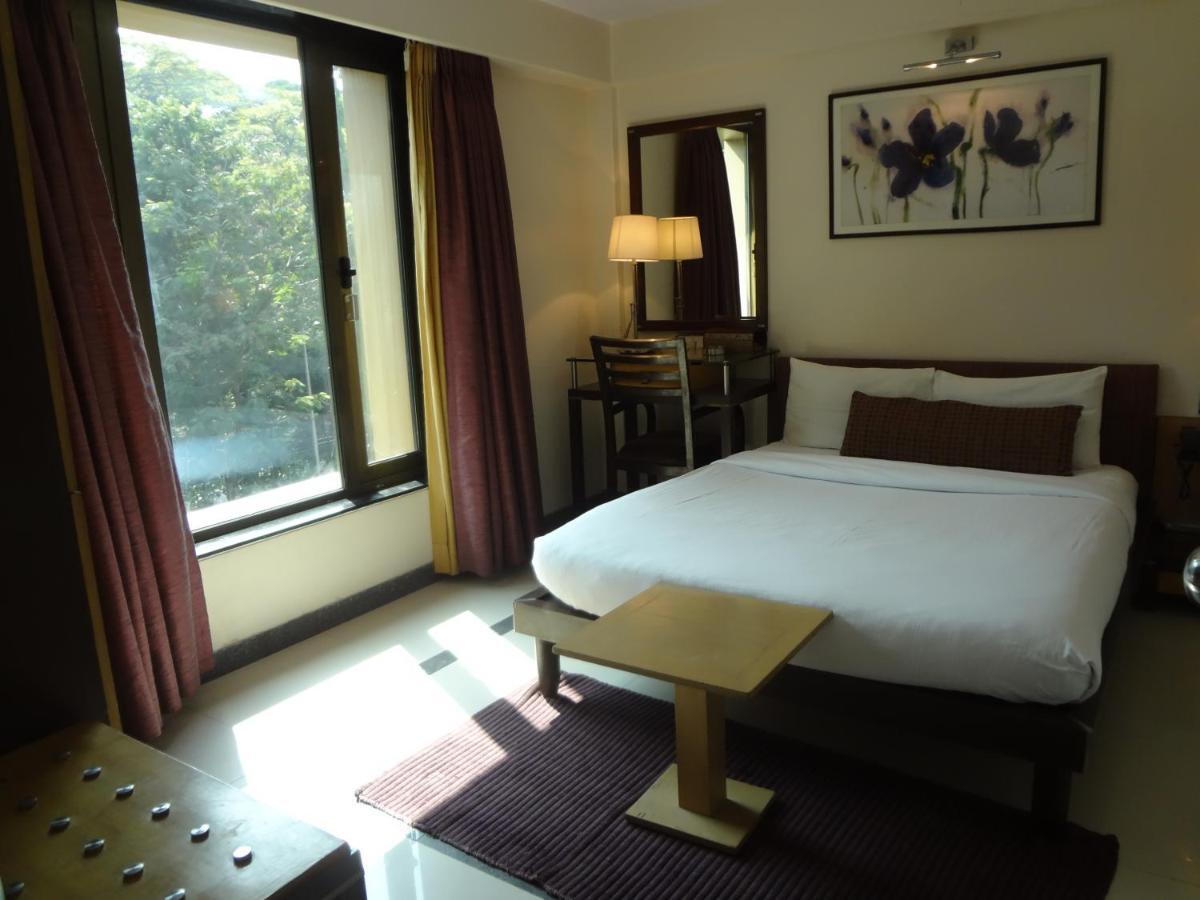 Hotel Sapna Marine Mumbai Dış mekan fotoğraf